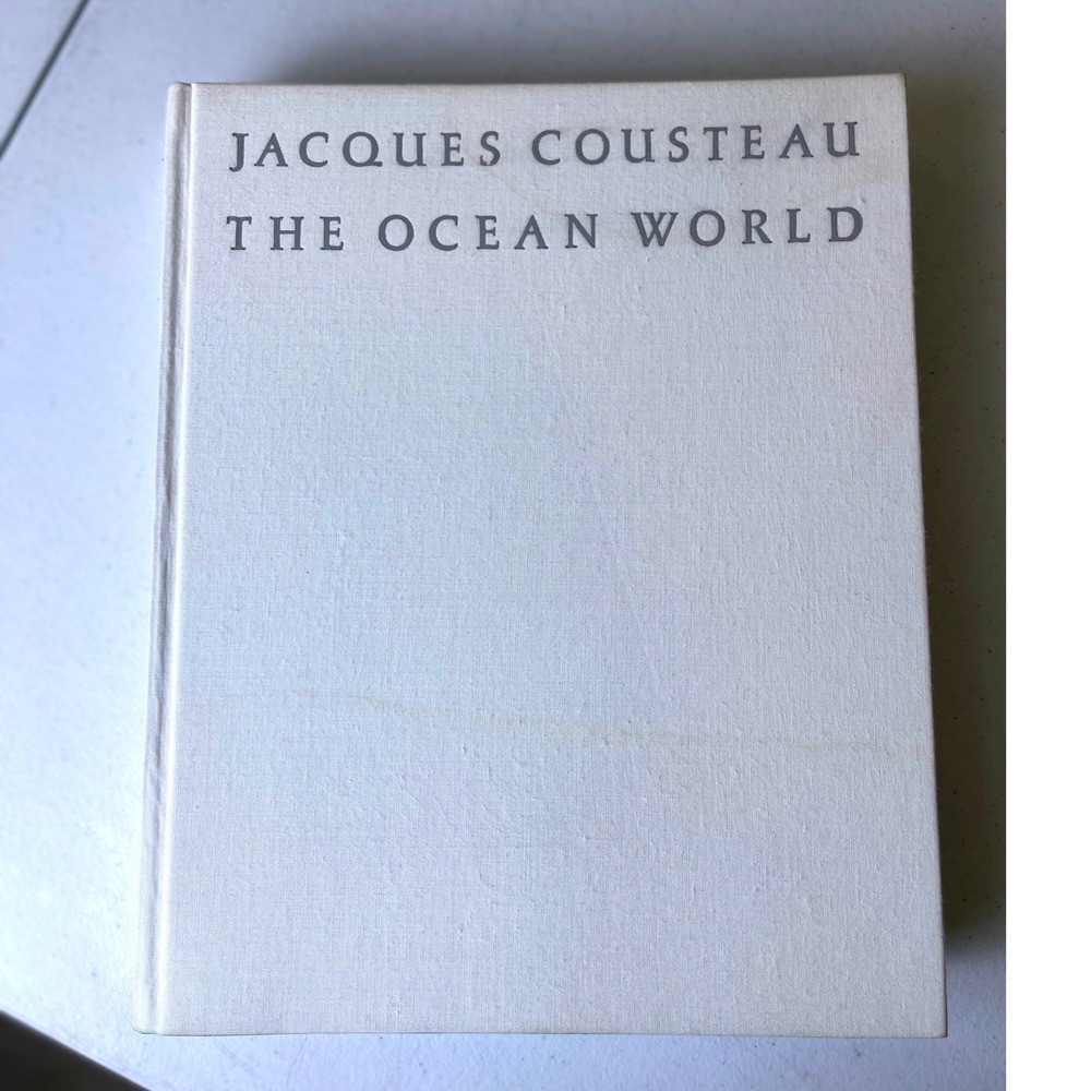 Jacques Cousteau The Ocean World Hardcover 1985 Abradale Abrams Marine Biology